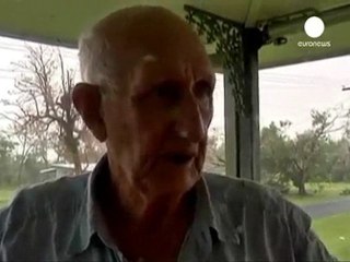 Australie : l'ouragan Yasi fait beaucoup de dégâts...