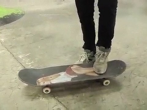 skate: How to no-comply 3.6 flip ? David Gonzalez