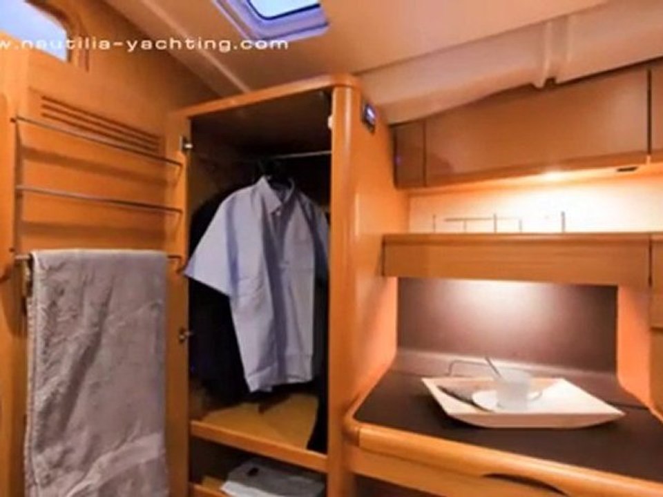 Yacht Charters in Greece \ Jeanneau 53