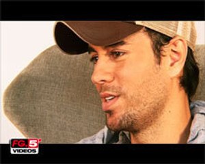 ENRIQUE IGLESIAS EN INTERVIEW POUR RADIO FG