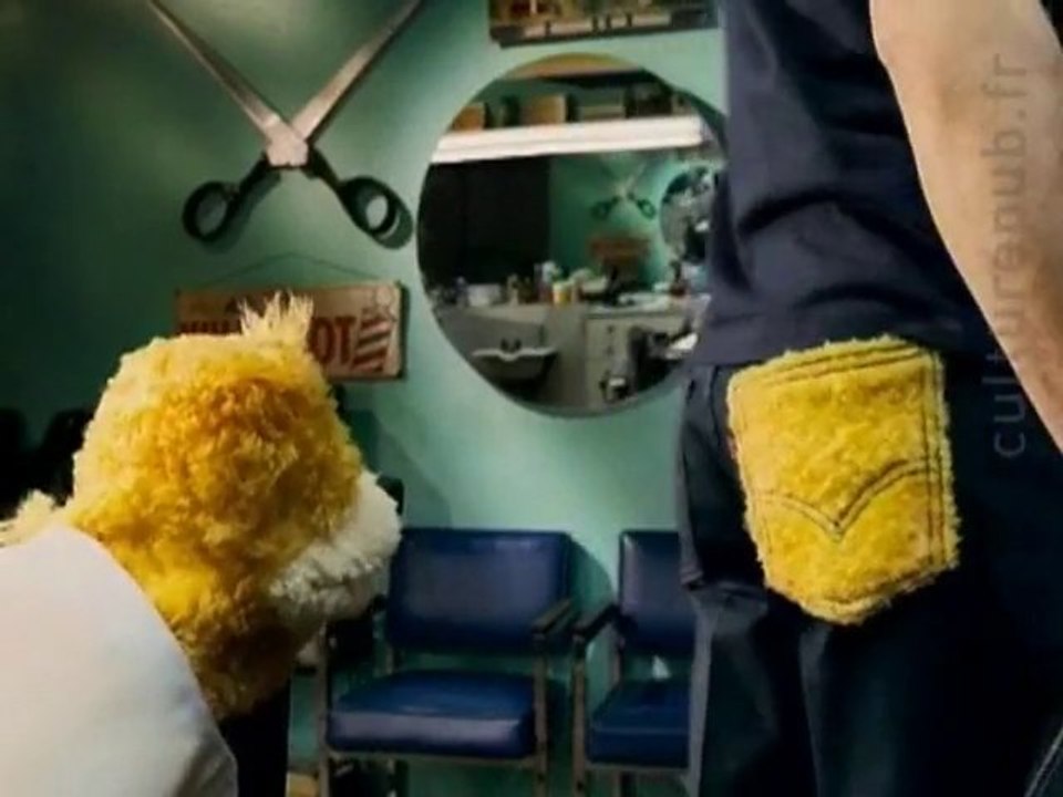 Mr Oizo chez le coiffeur... / Pub Levi's
