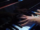 12 infos jingle ( Piano )