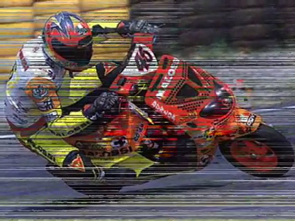 Malossi ve  Polini ile modifiye edilmiş Scooterler yarışıyor