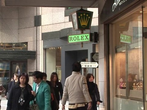 Luxury watchmakers follow the money to Asia