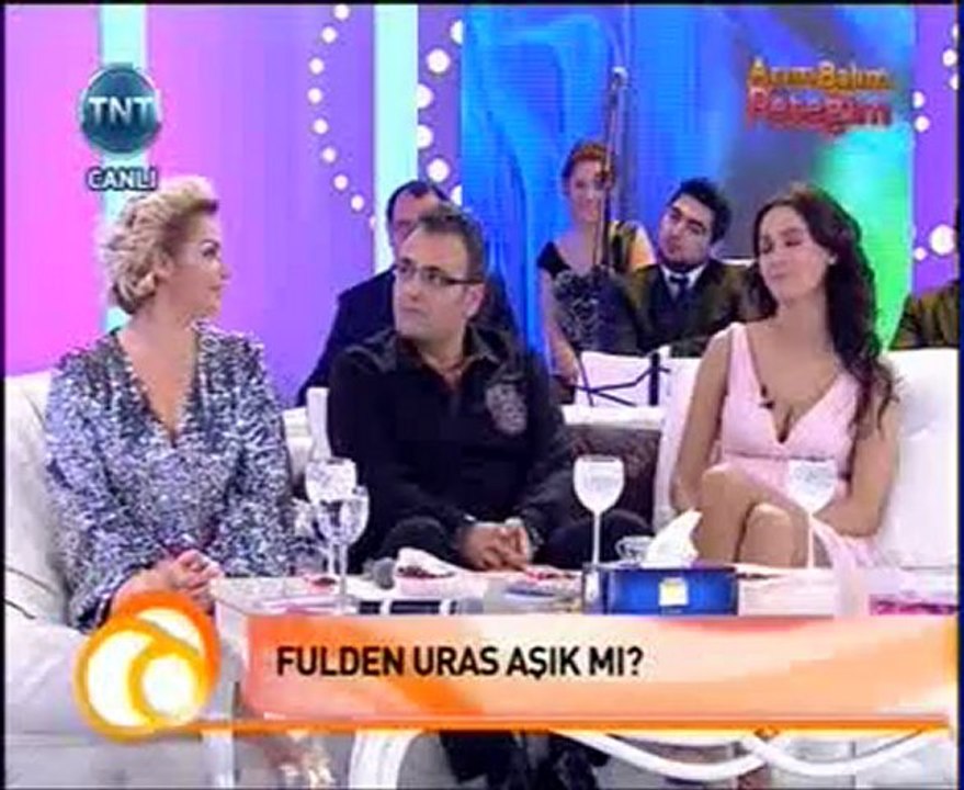 FULDEN URAS: KİME AŞIK