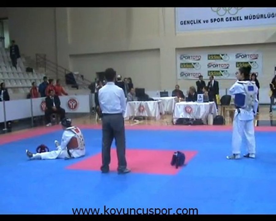 57kg final Sibel Yıldırım-Figen Akın_01