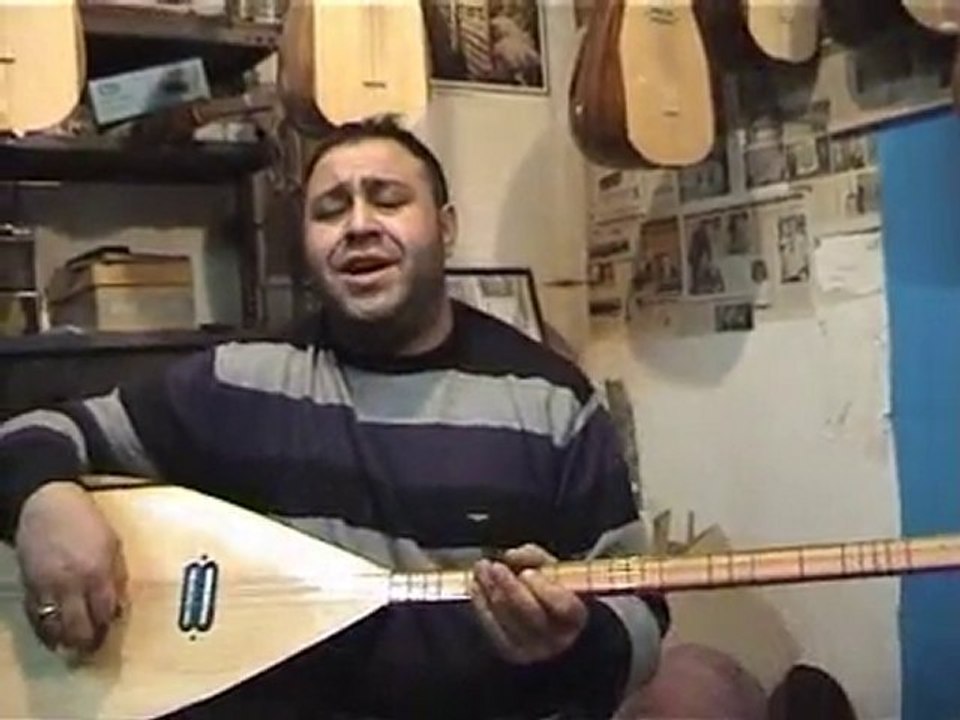 bir kız bana emmi dedi.