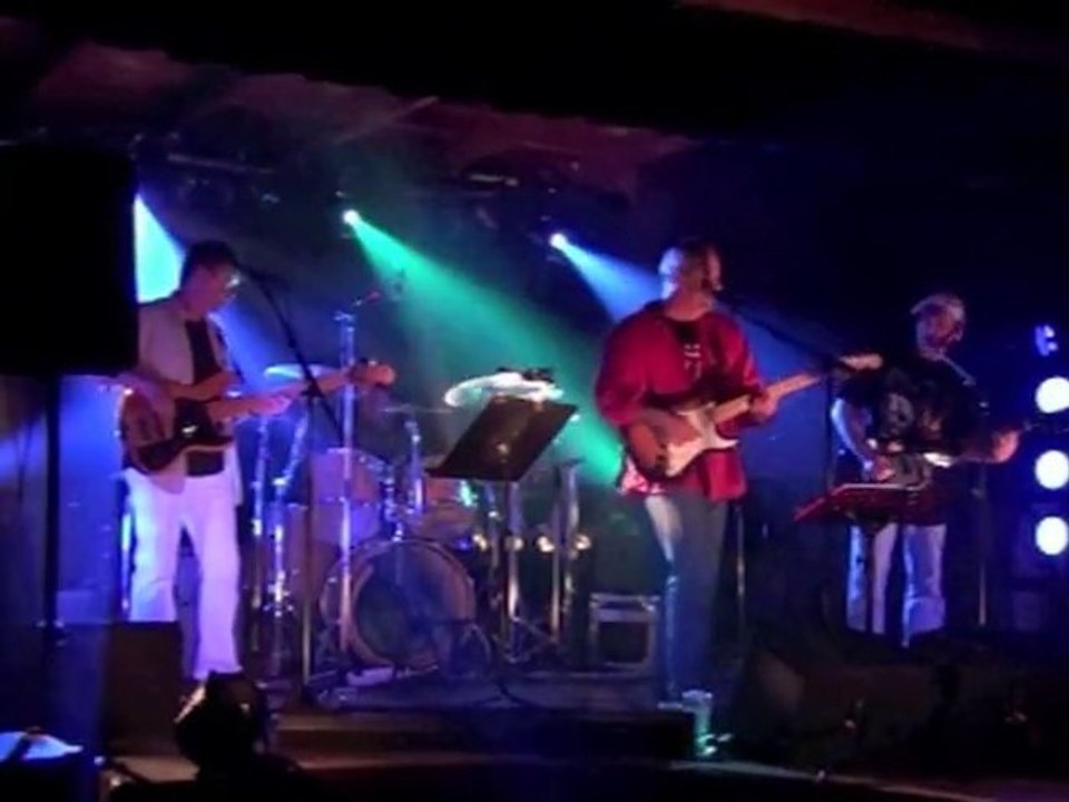 Monaco tribute band message in the bottle
