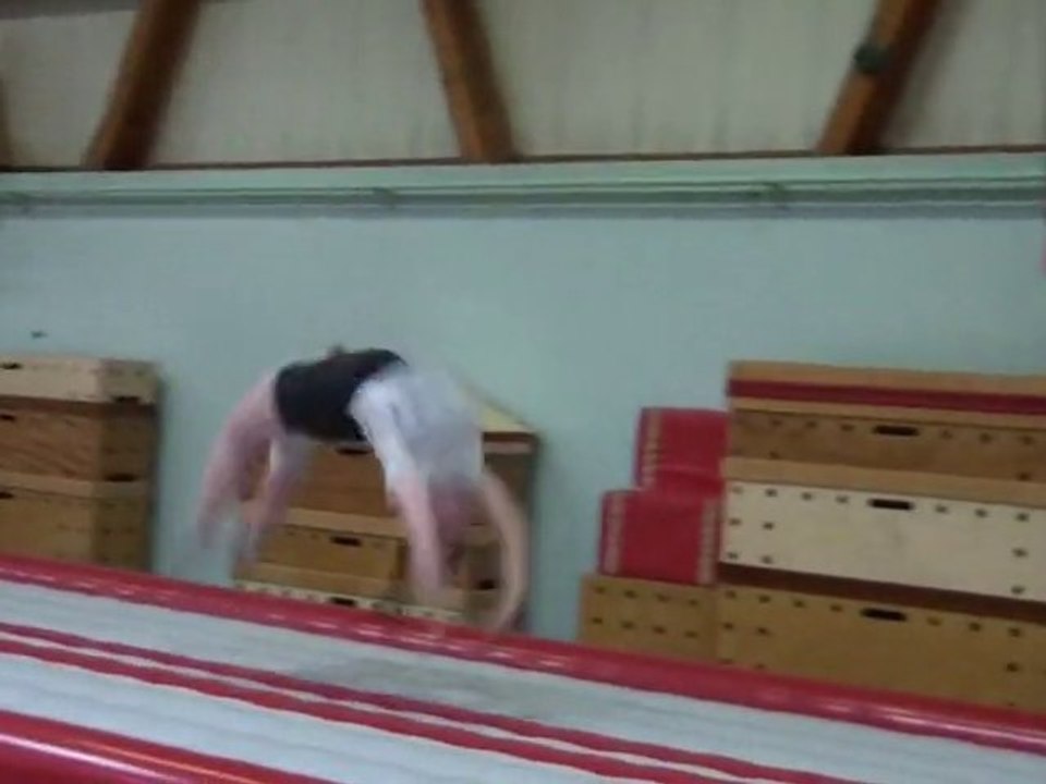 Tumbling 04.