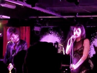 Ruth Lorenzo & The Raspberry Pattern - DON'T TELL ME  - 229