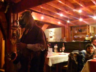 DSCF9666 l'orchestre MADDOX a HARRE  video 10