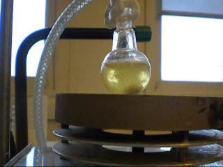 Expérience: La saponification. Chauffage à reflux du mélange