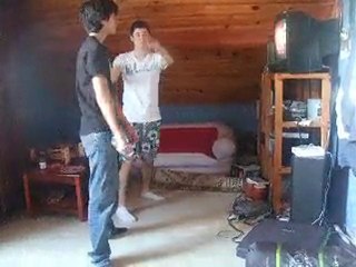 Steven.R & Kévin : Just Dance 2