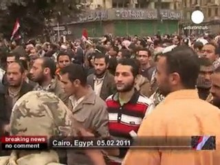 Angry scenes near barricades on Abdel... - no comment