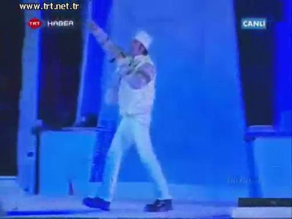 11 Kıraç-1 Erzurum 2011 Kış oyunları kapanış