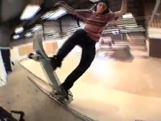 Skateboard- Double Rock - Girls In The Park