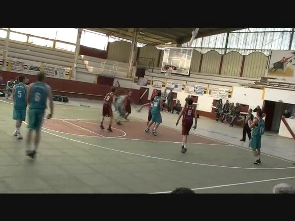 05.02.11 à Samadet TBC-LONS BASKET V4