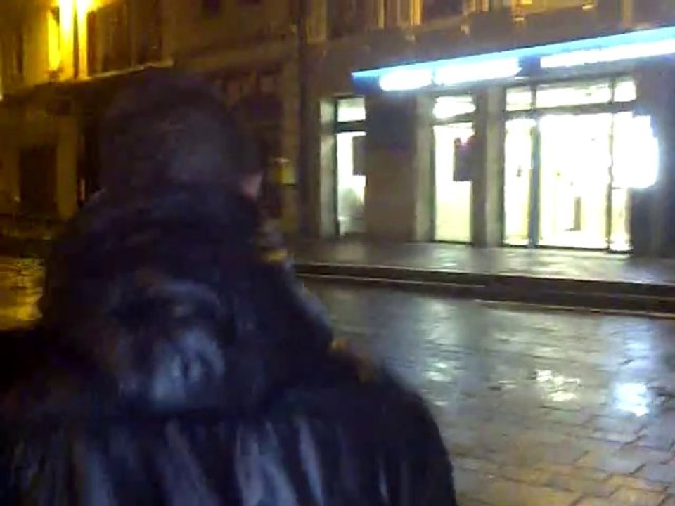 VID-20110108-00012