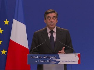 Fronde des magistrats: une réaction "excessive" selon Fillon