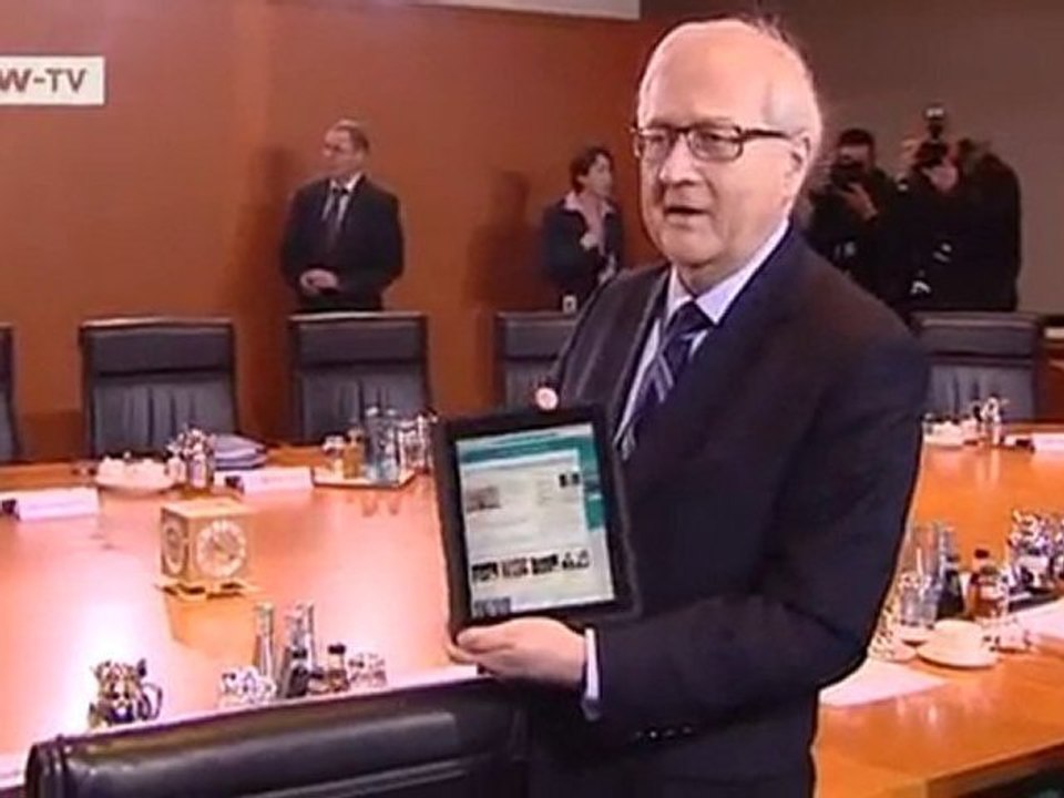 Tablet Computers in the Bundestag | People & Politics