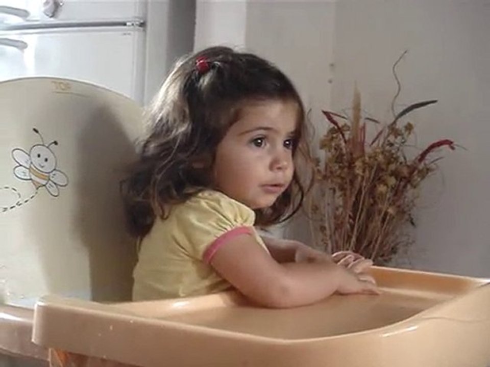 Chiara chante