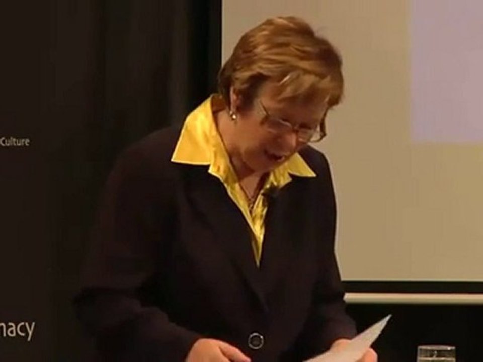 Maroc  L'anglais du Ministre Nouzha Skalli