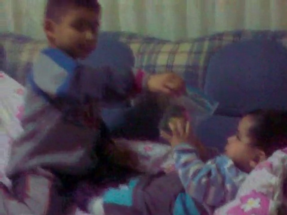 EMİRCAN ÇAĞLAR VE KARDEŞ SEVGİSİ