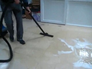 okul zemini yıkama ve vakumlama makinaları
