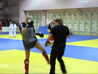 Fedor Training for the Strikeforce Heavyweight Tournament