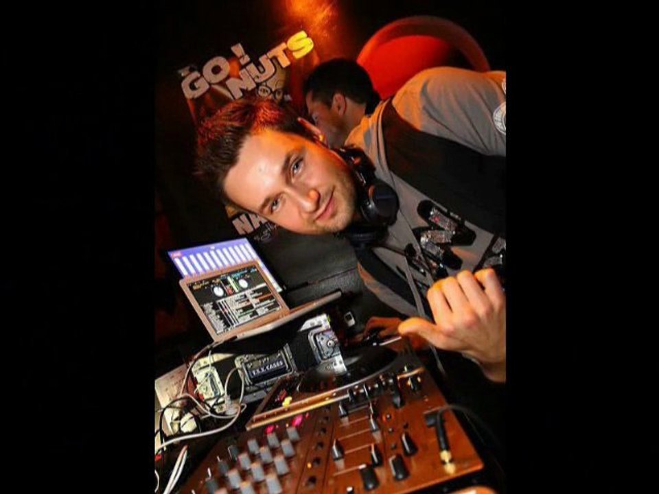 Geeno Fabulous feat. Raheema - Rhythm Is All That I Need