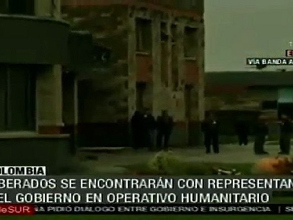 Llegan a Bogotá liberados por las FARC