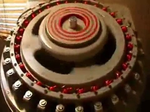 Free Electricity Generator - Magnet Motor