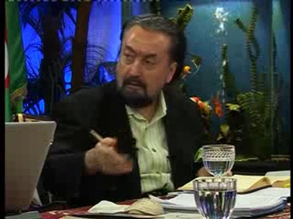 DİN İLE ALAY EDİLEN ORTAMDA MÜSLÜMAN NASIL DAVRANMALI