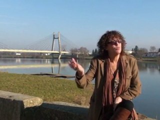 La chanteuse carol arnaud fait son retour