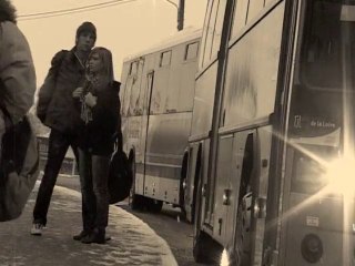 Arrivée des bus au lycée de Charlieu