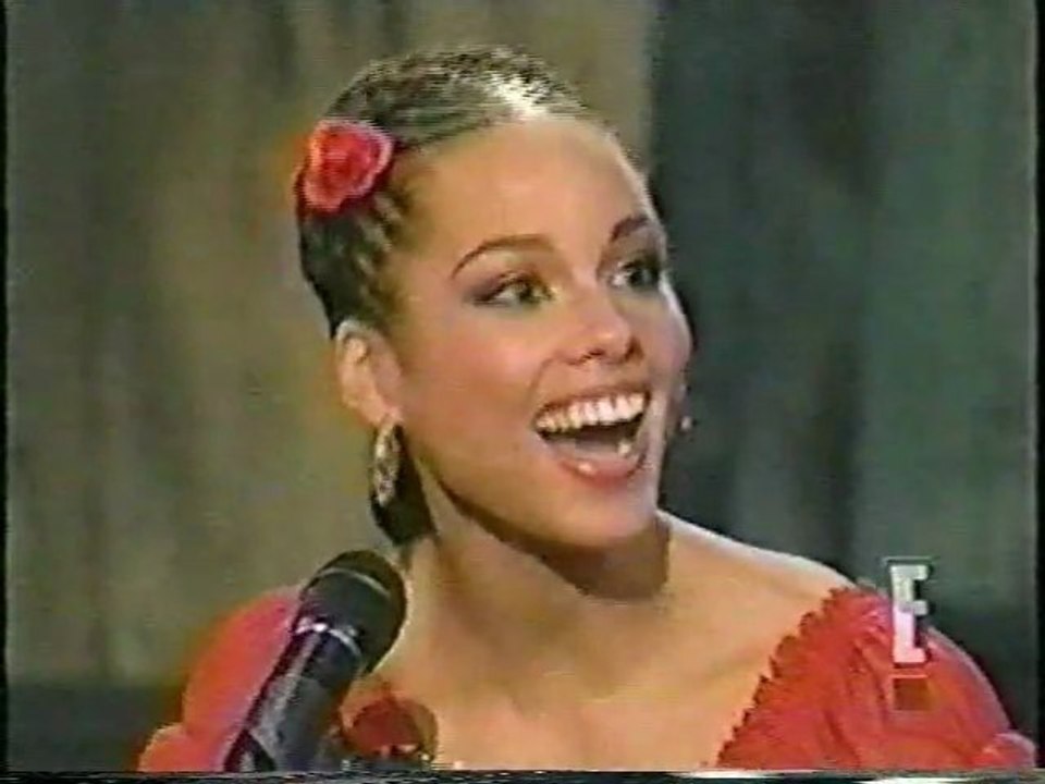Alicia Keys Last Call Interview With Carson Daly (Jan '02)