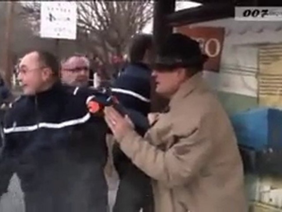 Reflets de société - Anduze - ça va - ça gaze