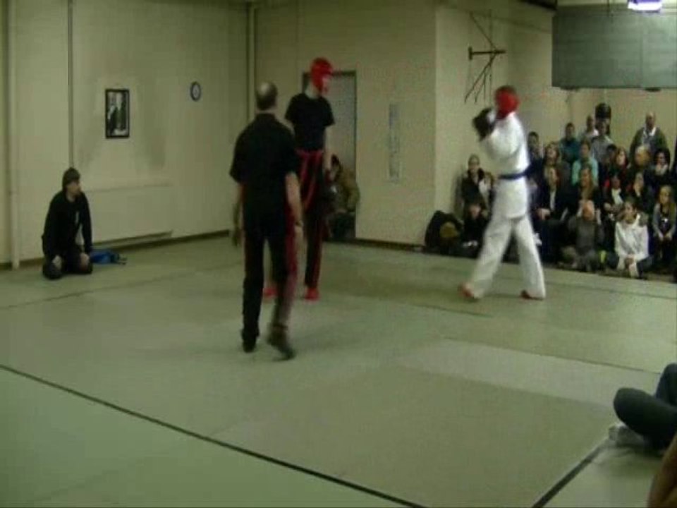 compet karate contact