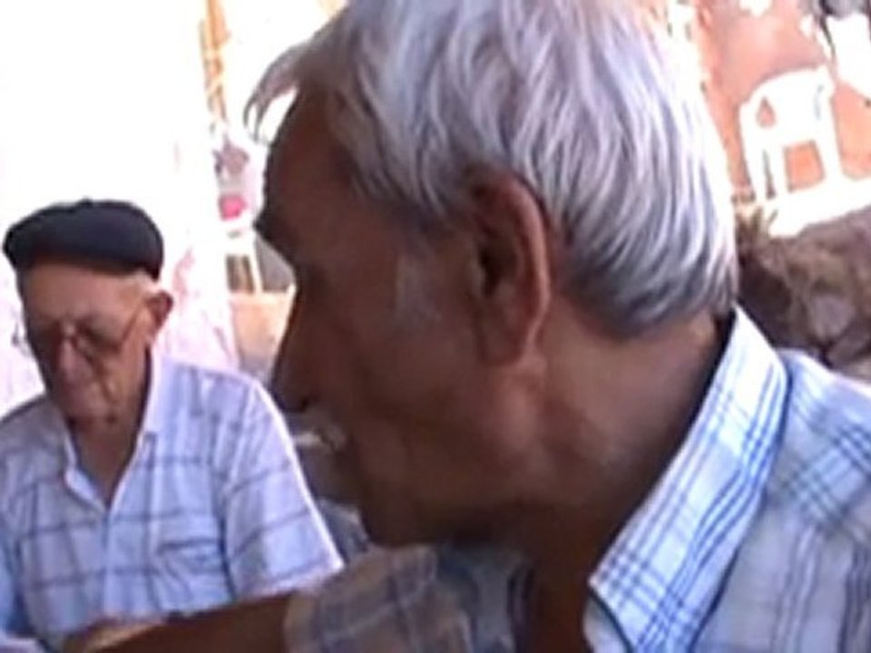 Darılı Köyü, Köy Kahvesinden Bir Kesit