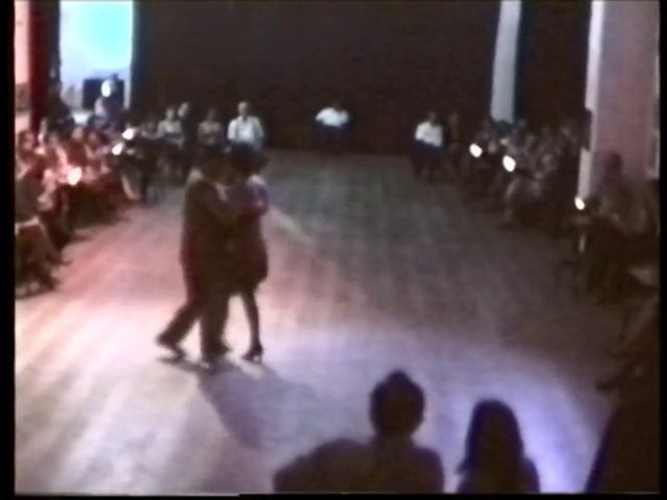 DOS CANARIOS