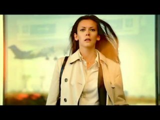 pub Bouygues Telecom Entreprises l'aéroport 2011