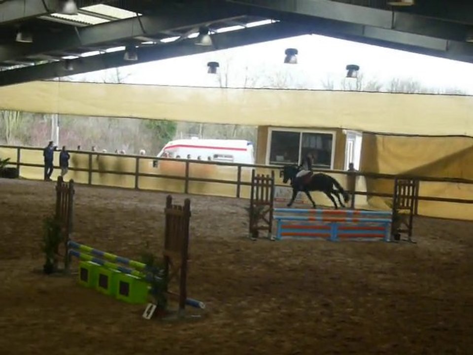 CSO en club 2 à cherveux avec Subito du frène (4ans)