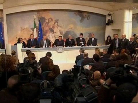 Berlusconi slams 'disgraceful' prosecution