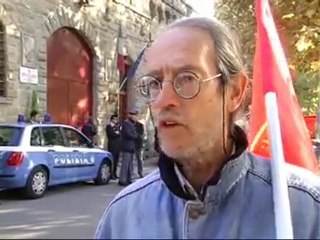 La Nazione/ Aggressione Casa Pound, presidio Carc