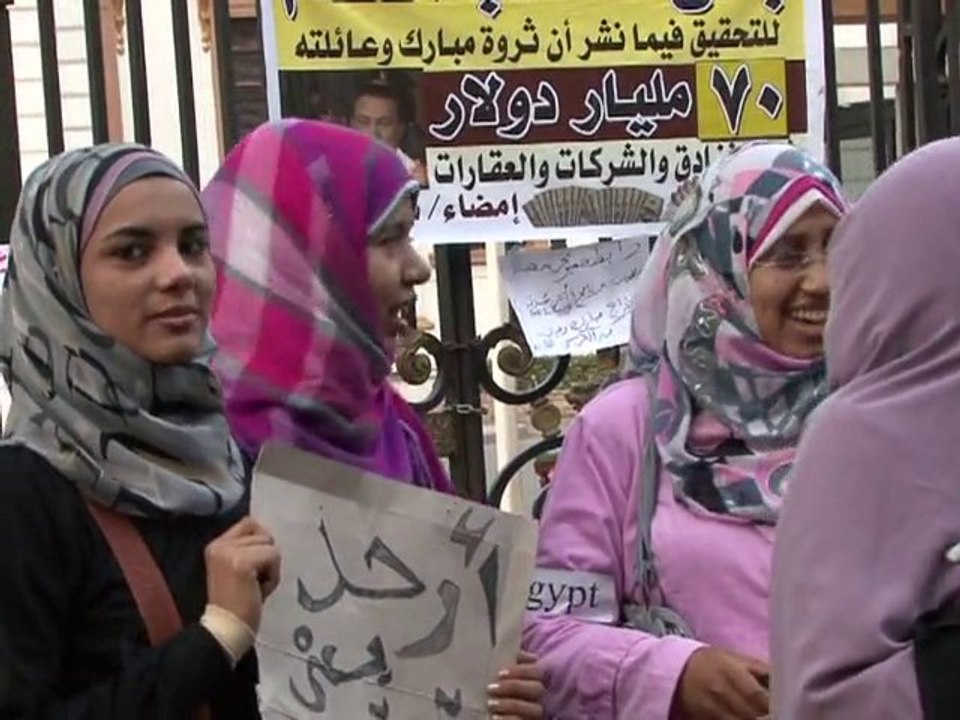 Egypt protests mount as US presses Mubarak