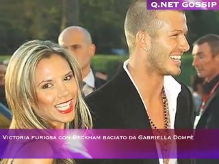 Victoria furiosa con Beckham baciato da Gabriella Dompè