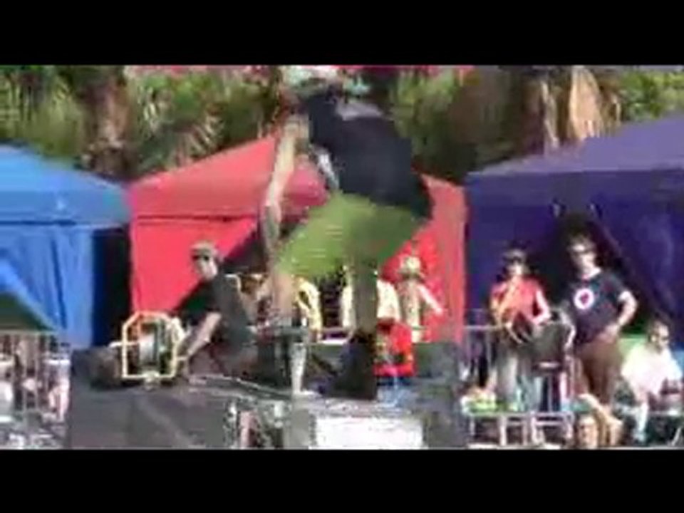 Wakeboarding in Vegas pool w/ 50 foot rail!