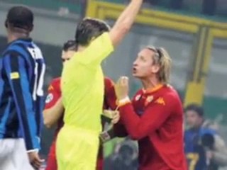 Collina, sveglia i tuoi arbitri!