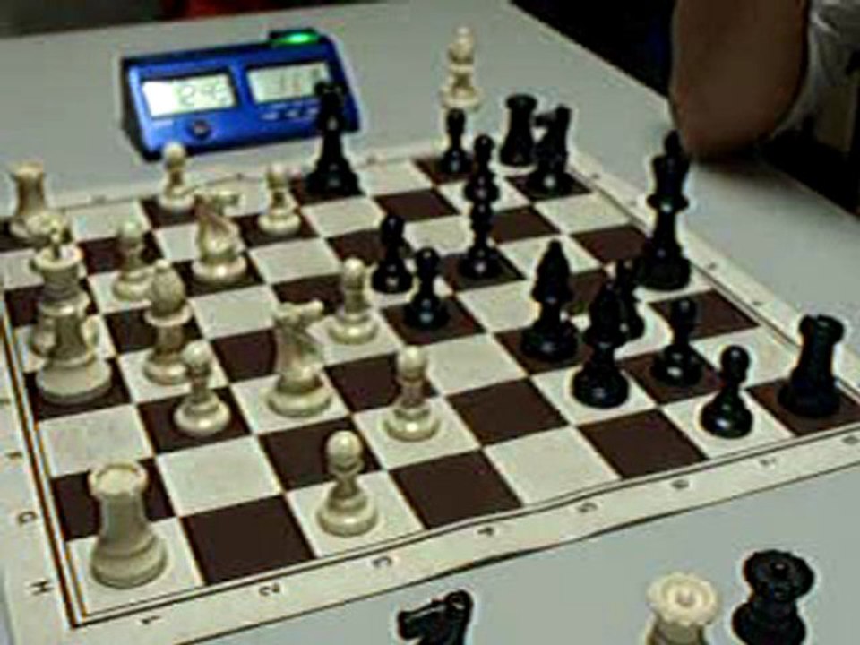 ECHECS : BEN 1 VS 0 JULIEN (LIGUE 2010)