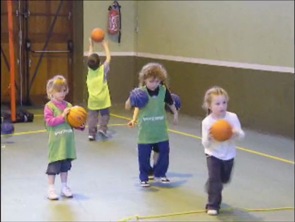Animation basket à Pont le 6 février 2011